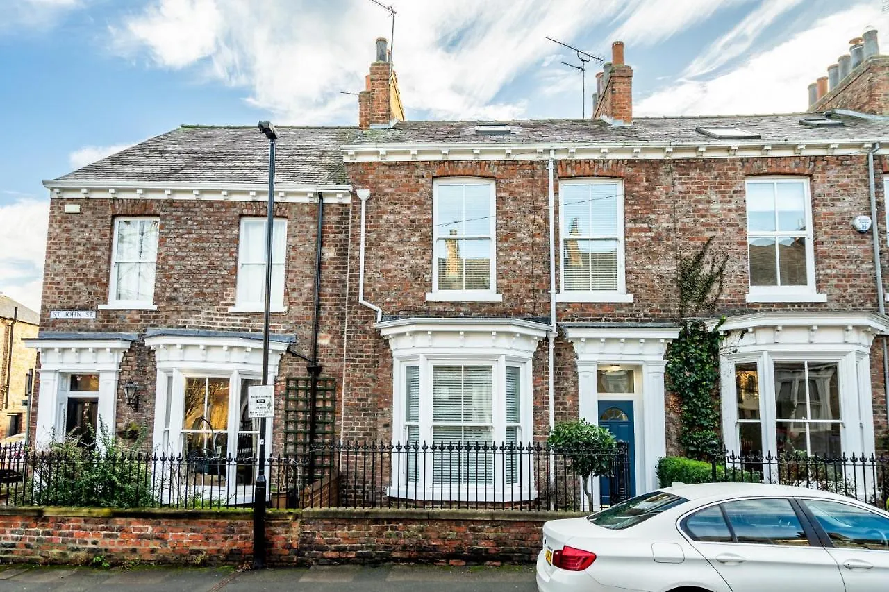 St John'S City Centre House-Free Parking York 0*,  Reino Unido